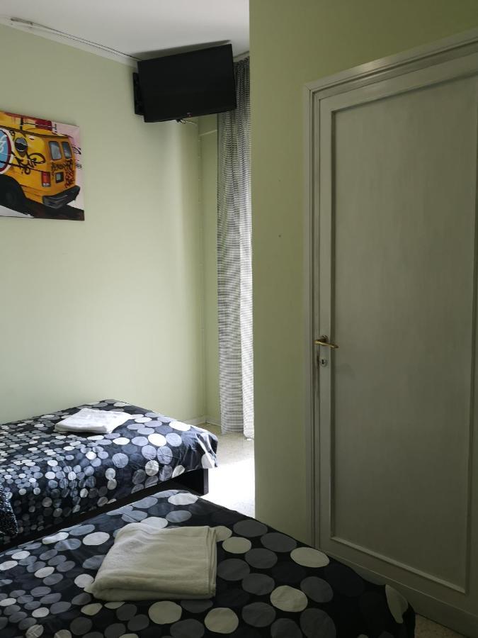 Station Firenze Bed and Breakfast Værelse billede